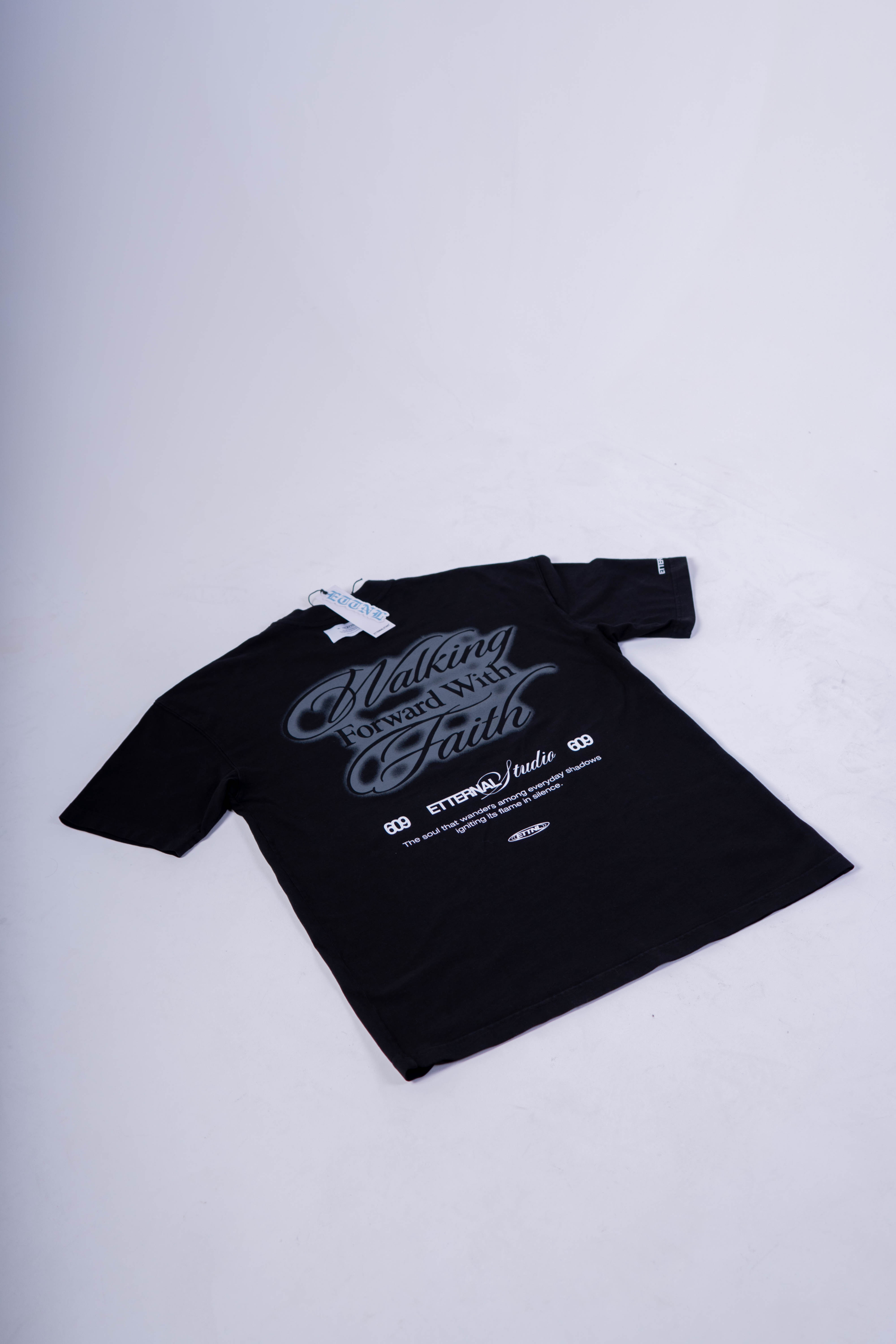 Etternal T-shirt